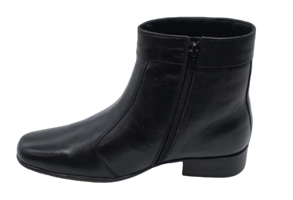 MENS BLACK BOOTS