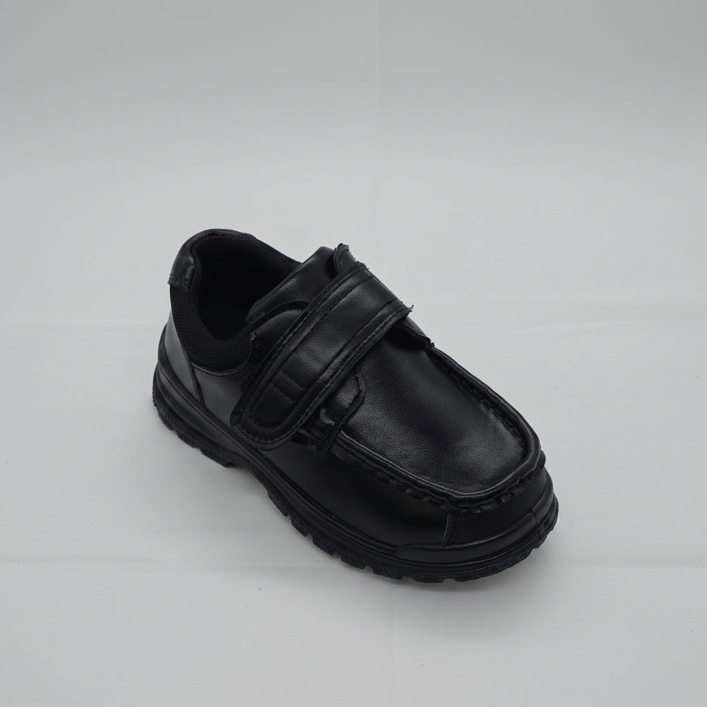 kids school shoe