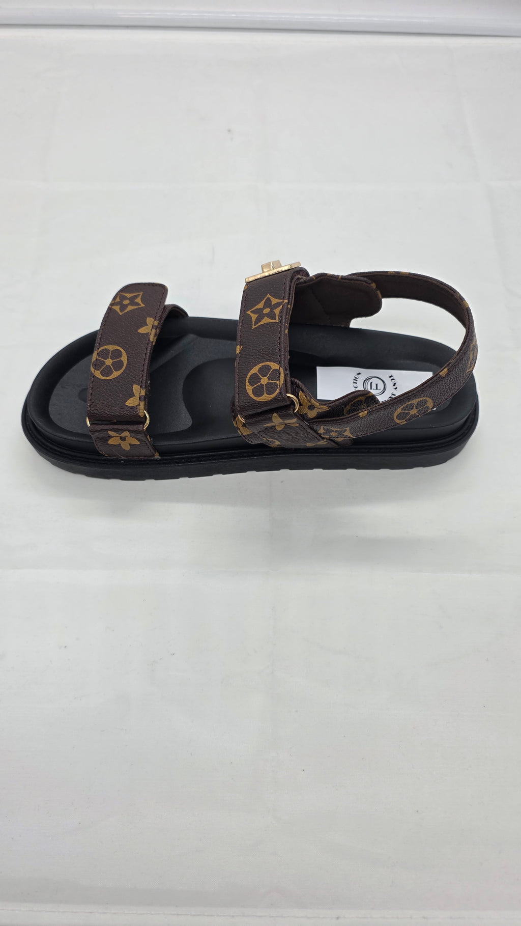 WOMENS SANDALS
