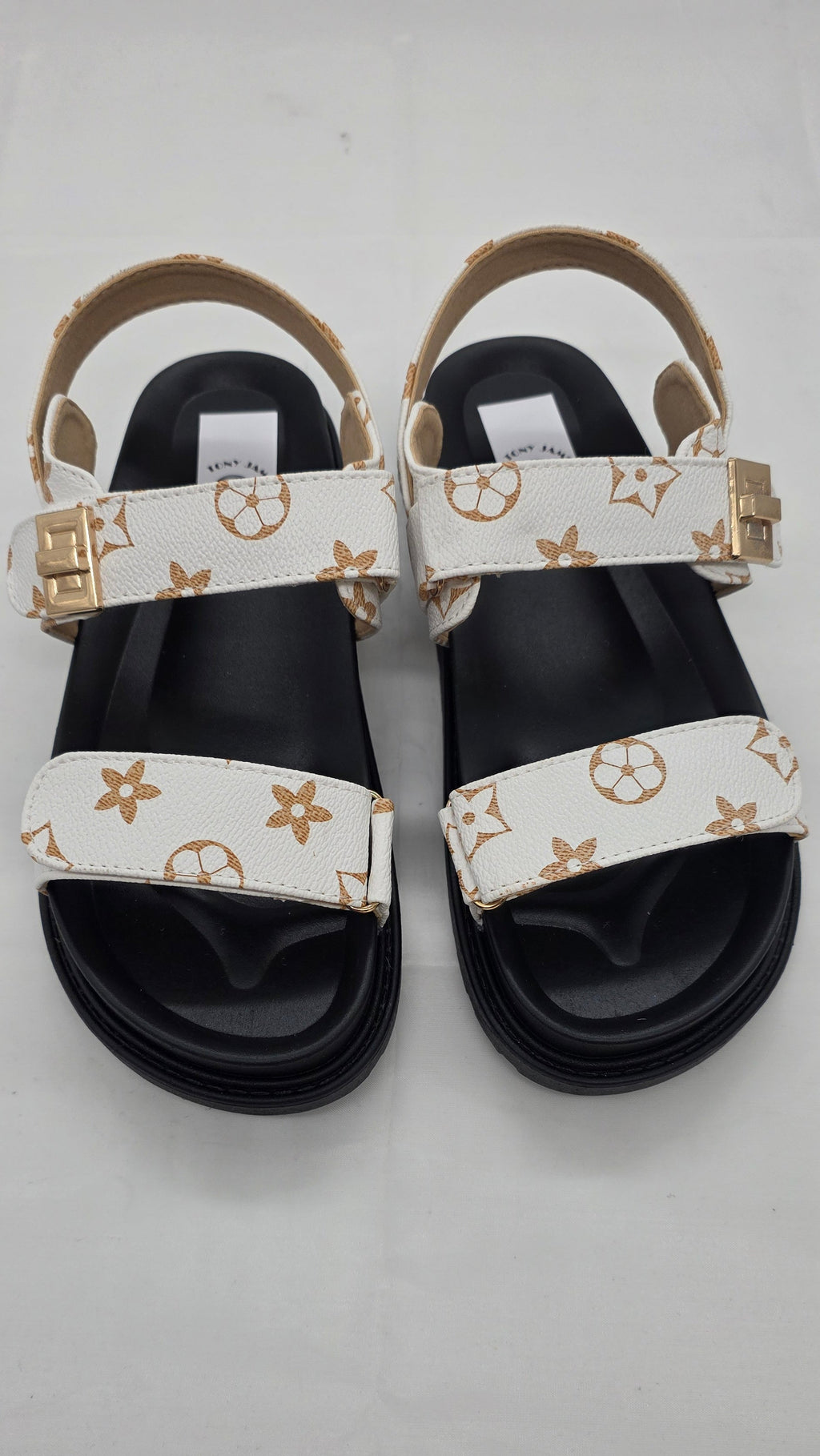 WOMENS SANDALS