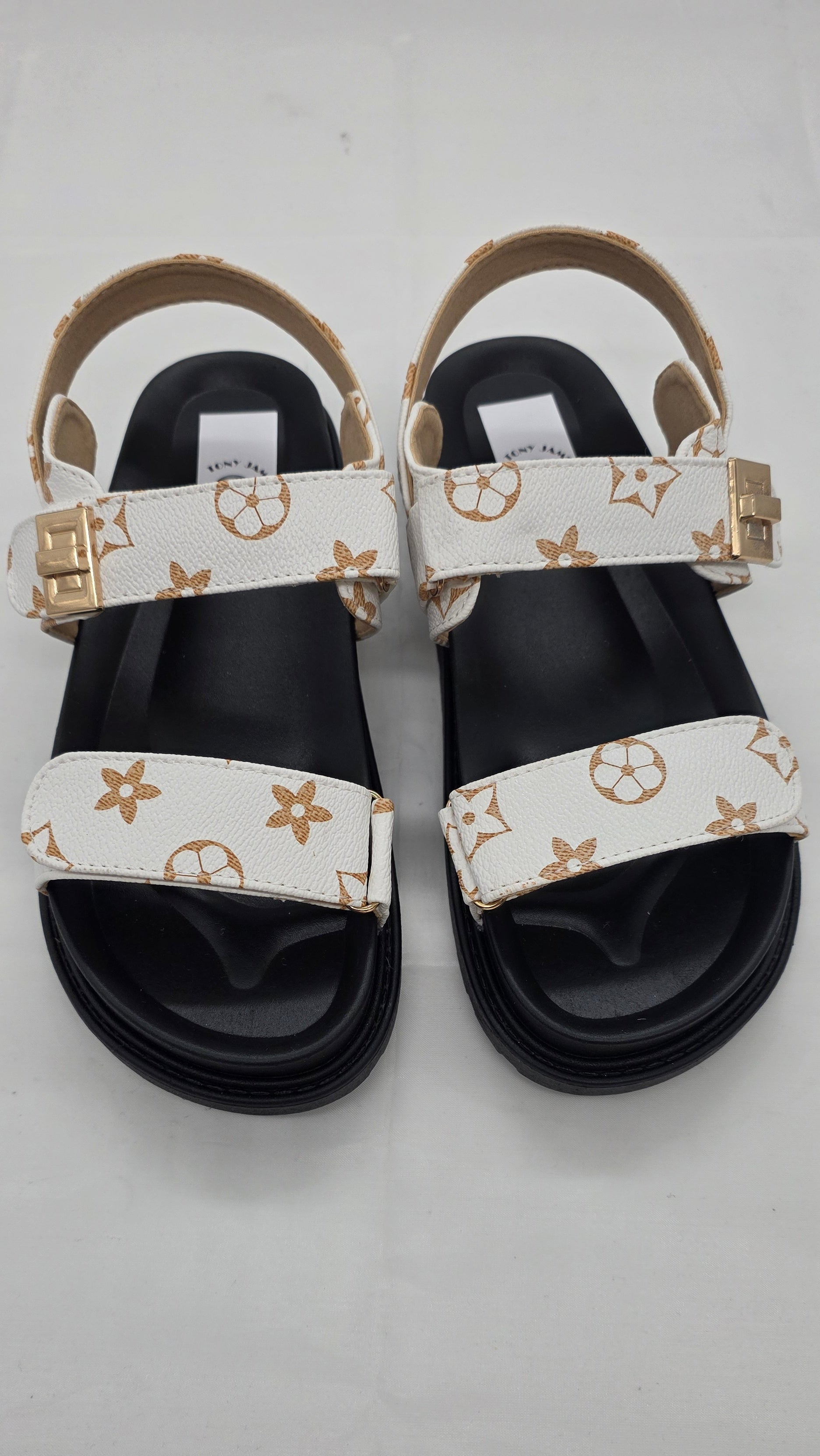 WOMENS SANDALS