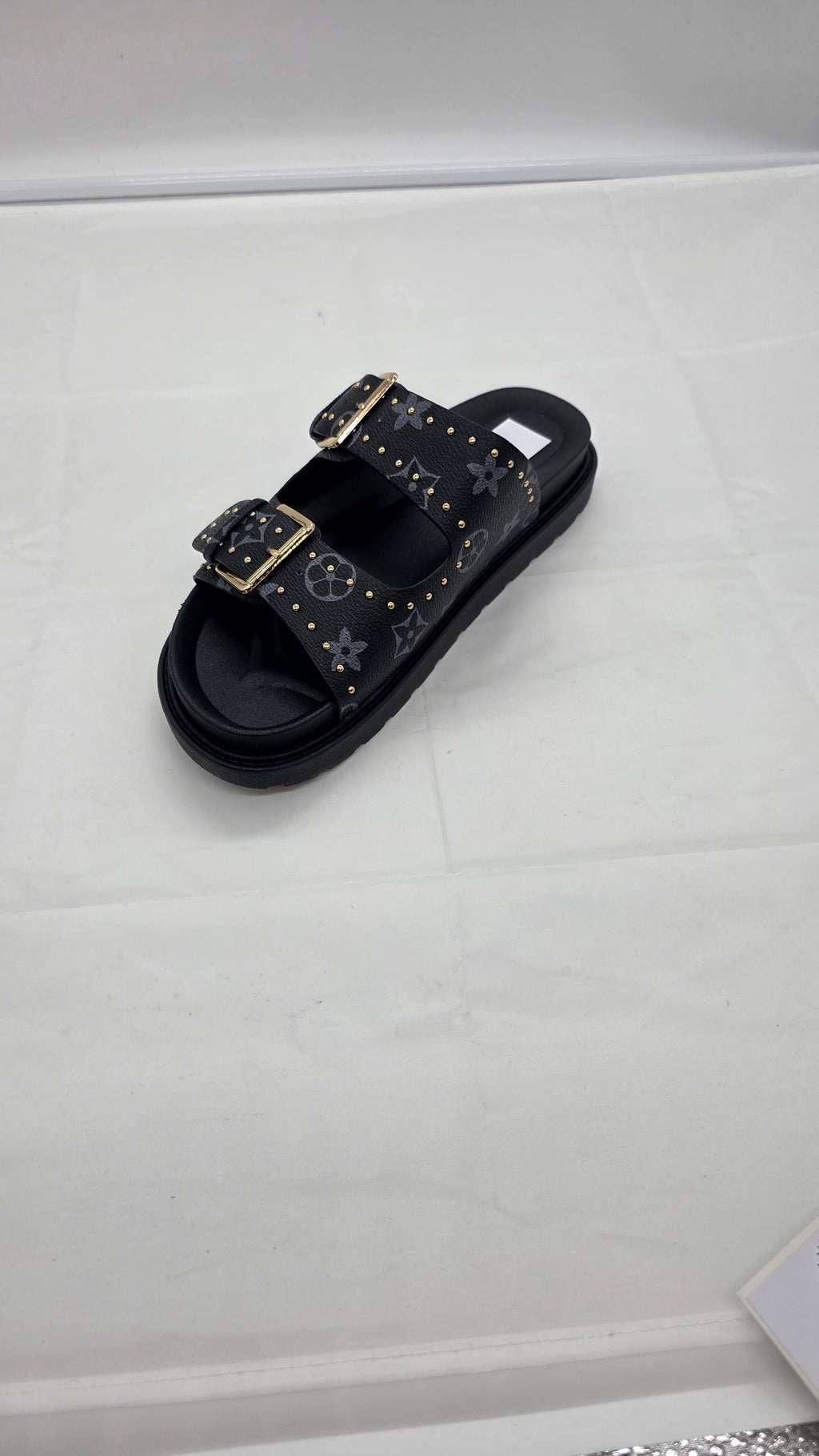 WOMENS SLIDER