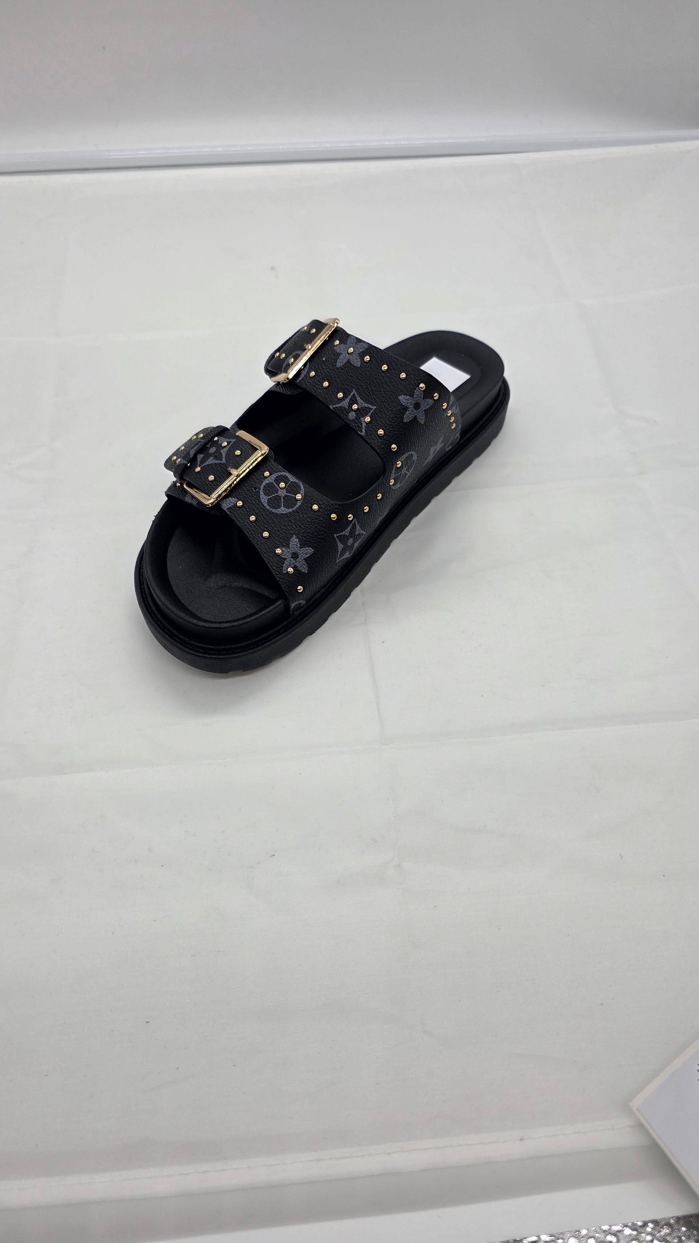 WOMENS SLIDER
