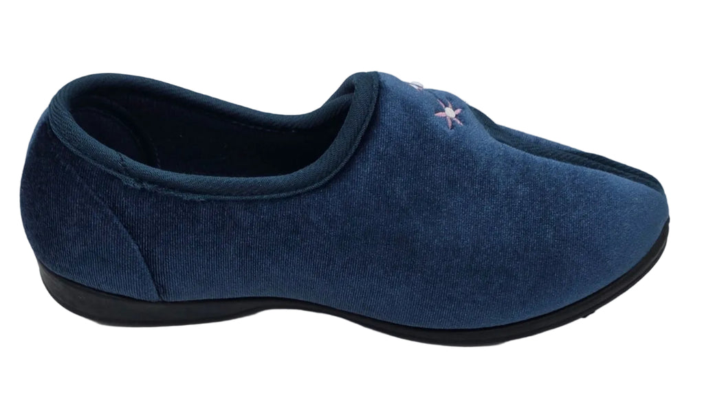 Women's Wide Fit Star Embroidered Slippers